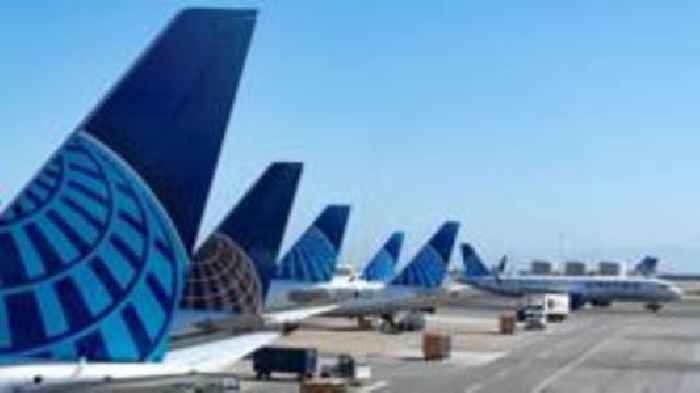 Delta and United sued for selling 'window seats' without windows