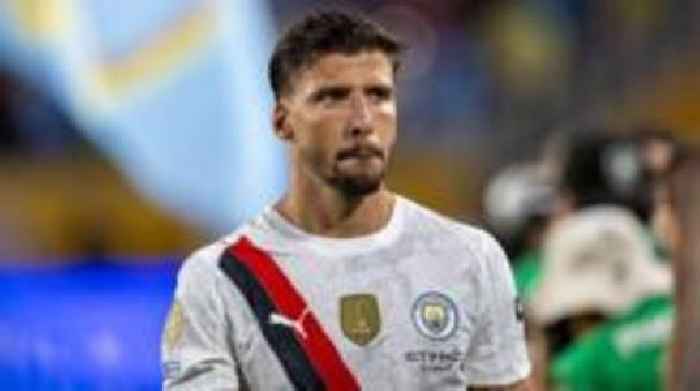 Man City defender Dias signs deal to 2029