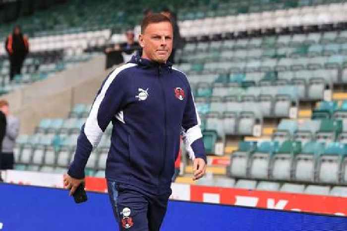 Tom Cleverley gets Richie Wellens advice after difficult start to season