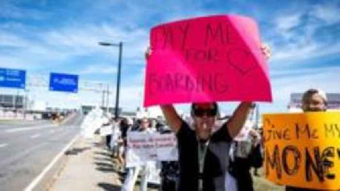 Would you work for no pay? The question behind the Air Canada strike