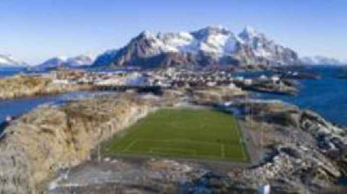 Team's emotional journey to Arctic football ground
