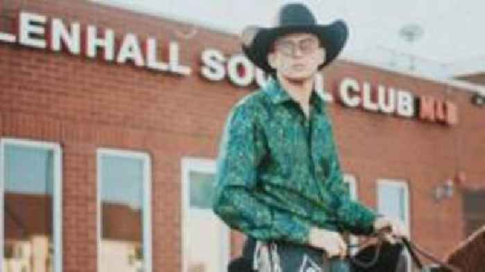 The English photographer juggling life as a cowboy