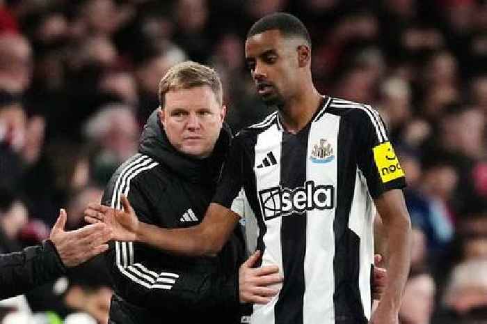 Eddie Howe sends fearful warning to Newcastle board over Alexander Isak transfer saga