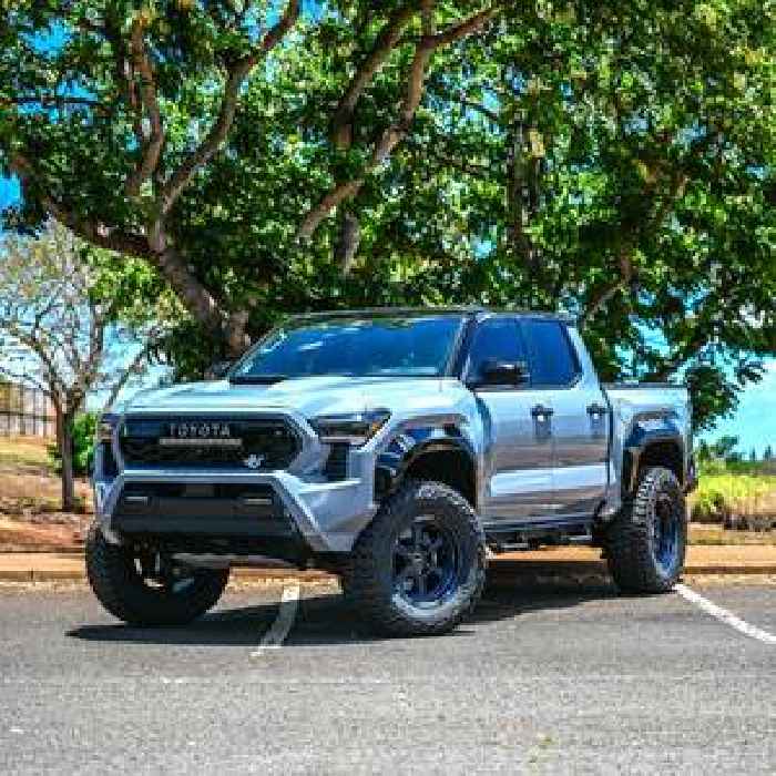 Dual-Tone Toyota Tacoma TRD Pro Is Lifted, Wrapped, Rocks Black 18s on 35s Like a Predator