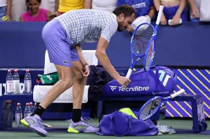 Tennis star's huge meltdown as US Open descends into chaos after photographer enters court