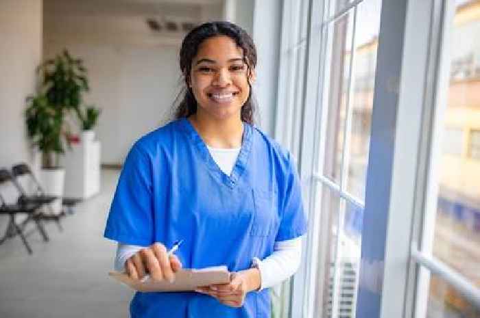 Hospice nurse says dying people see same thing in days before their death
