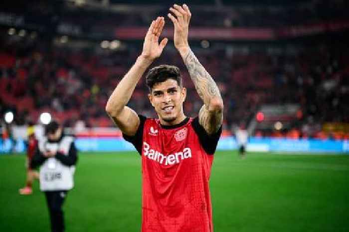 Piero Hincapie to Arsenal transfer latest as personal terms 'agreed' and clause condition set