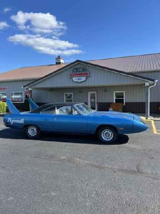 Dealer Just Bought a $210K One-Owner 1970 Plymouth Superbird 4-Speed, Now Aims To Flip It