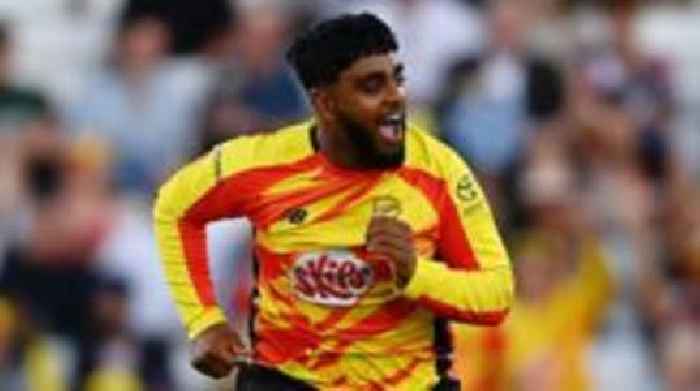 Root calls for patience as Ahmed impresses again