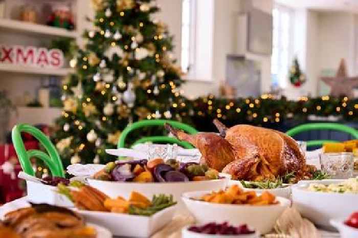 Who gets Christmas Day and Boxing Day off work as bank holiday moves