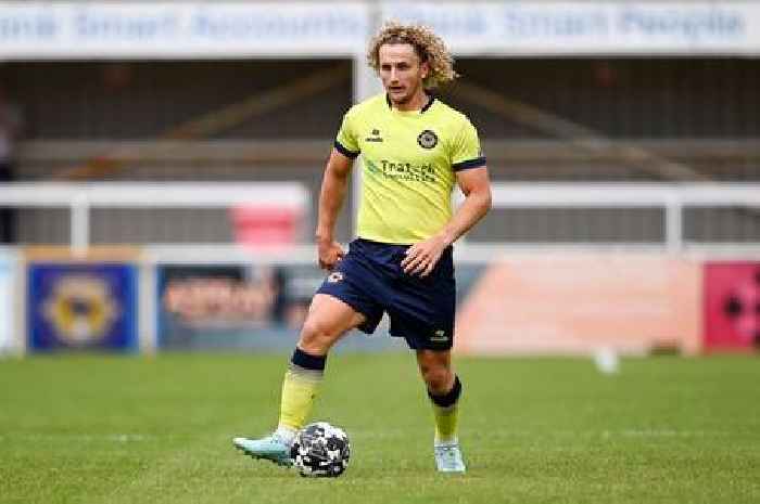 Farnborough's injured midfielder Aaron Kuhl thankful for 'amazing footballing community'