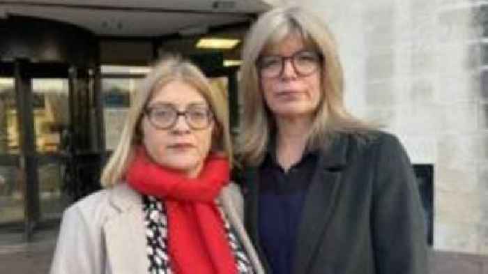 Girl who stabbed teachers fascinated by weapons and war, report says