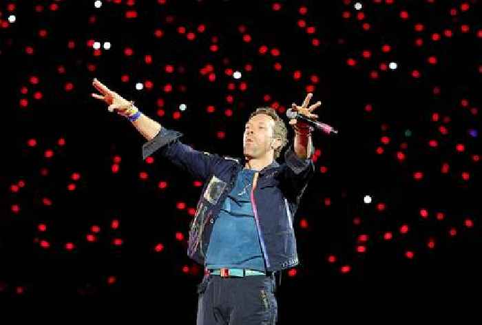 Coldplay Bring Tour To England With Kiss Cam Disclaimer, Oasis Tributes, And A Deep Cut They Hadn’t Played In 14 Years