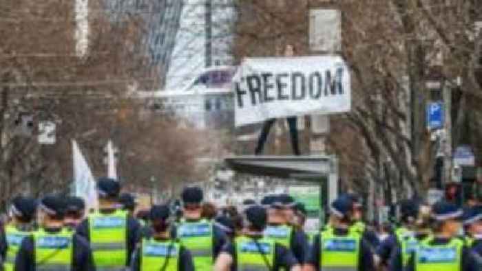 Manhunt in Australian bush brings long-dismissed conspiracy theorists to the fore