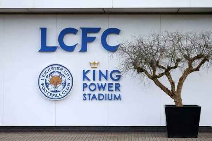Leicester vs Birmingham City live: Jay Stansfield misses out as Lewis Koumas starts