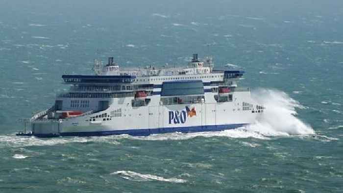 Controversial P&O Ferries boss Hebblethwaite to quit