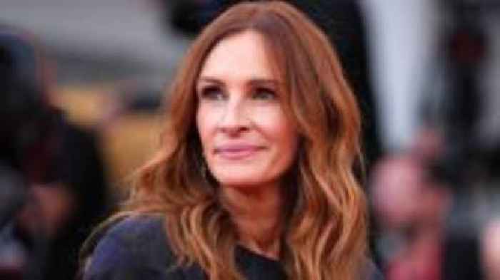 Julia Roberts: We're losing the art of conversation