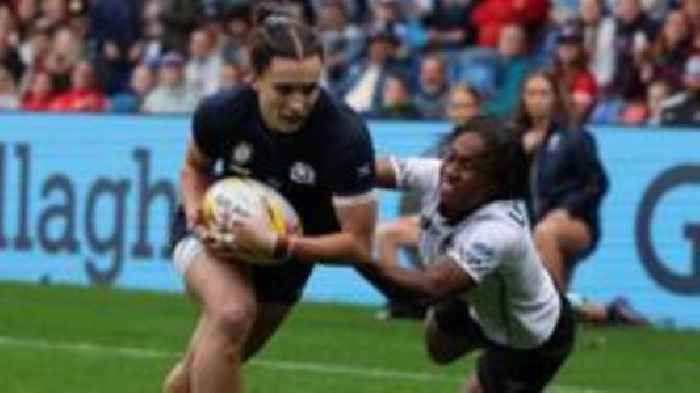 Scots beat Fiji to reach World Cup quarter-finals