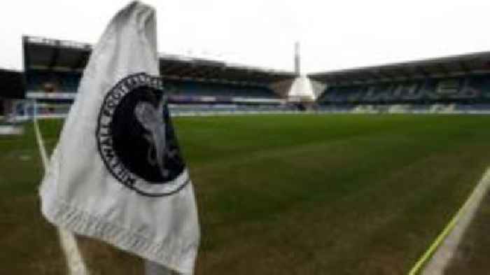 Millwall sign French midfielder Mazou-Sacko