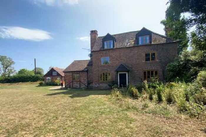 Refurbished Cotswolds cottage going under the hammer for less than £200k