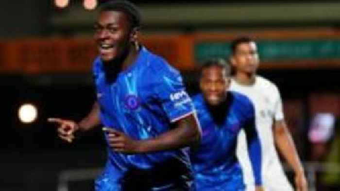 Forest loan young striker McNeilly to Wycombe