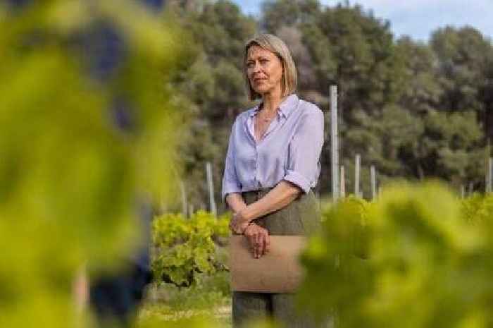 Inside Nicole Walker's friendship with Sarah Lancashire and famous husband