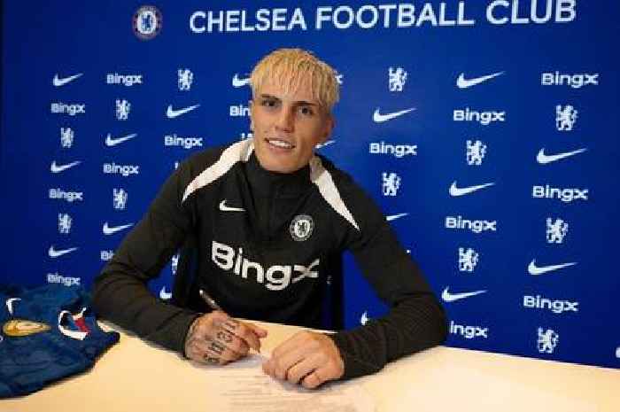 Alejandro Garnacho finally breaks silence on Man United transfer after Chelsea move