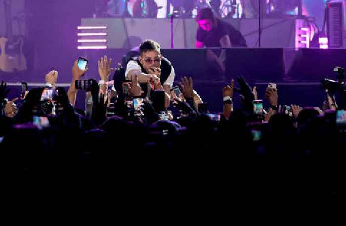 Watch Gorillaz Play The Fall Tracks Live For The First Time In London