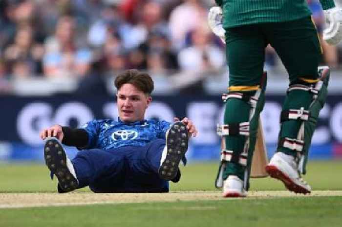 Exclusive: England ready to halt cricket ODI over emergency alert test
