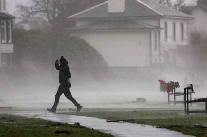 Met Office weather warning issued for 'severe' rain as 15 parts of Wales face possible flooding