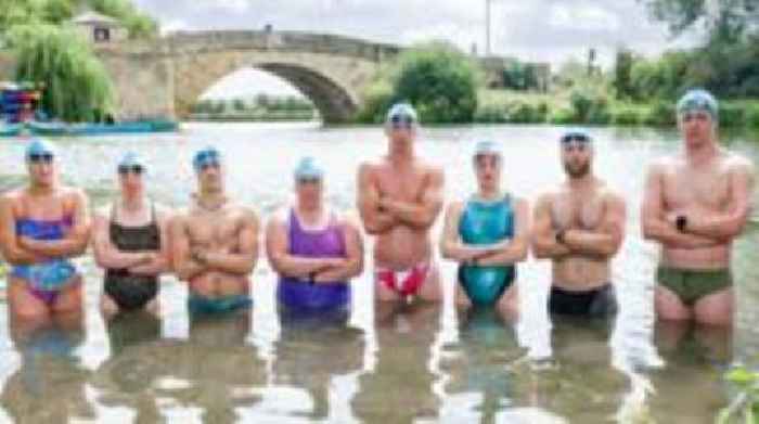 Athletes swim Thames to highlight 'sewage crisis'