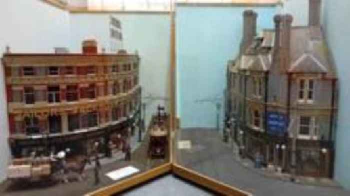 Models of iconic department store to go on display