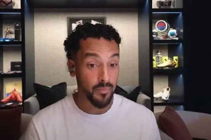 Theo Walcott blasts Peter Schmeichel over 'sour' comments he made about Arsenal