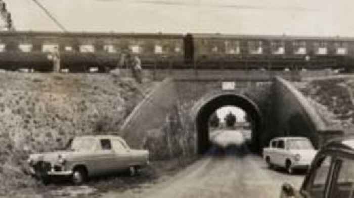 Great Train Robbery court files found in cellar