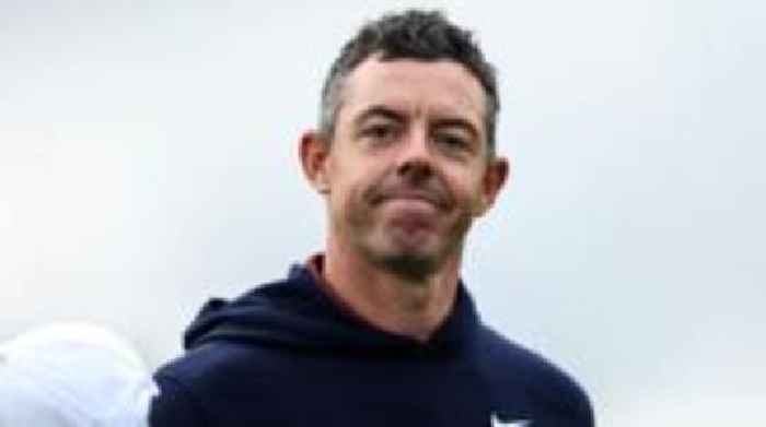 McIlroy surges into Irish Open contention with 66