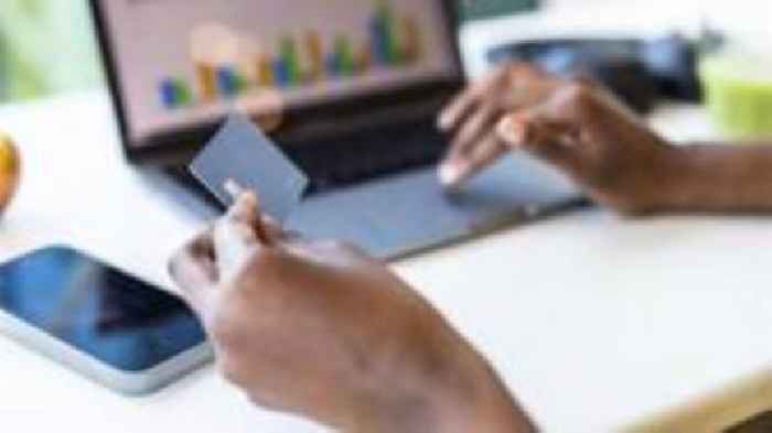 Online shopping at work not sackable offence, judge rules