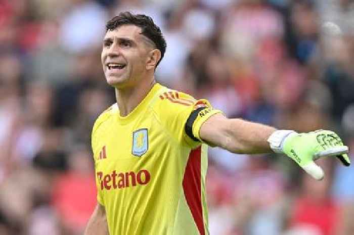 Emi Martinez confirms Aston Villa stance after Man United transfer saga