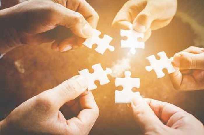 Bideford puzzle lovers can race to complete a 1,000 piece jigsaw