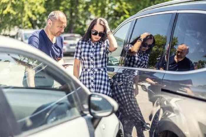 Ex police officer's warning as drivers must never say one word after a car accident