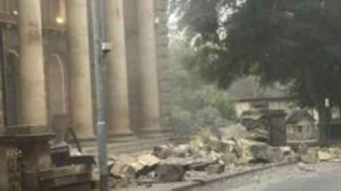 Part of Victorian building collapses into street