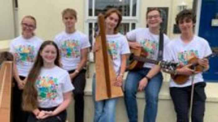 Group heads to Youth Proms in 'dream come true'