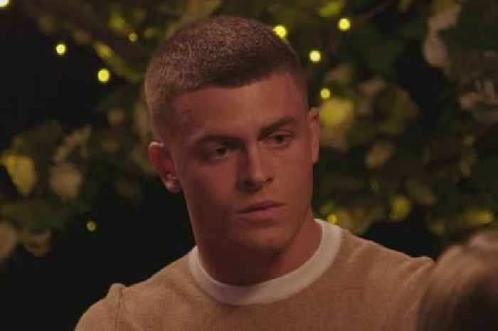 TOWIE star quits ITV show for 'normal job' in Dubai - One News Page