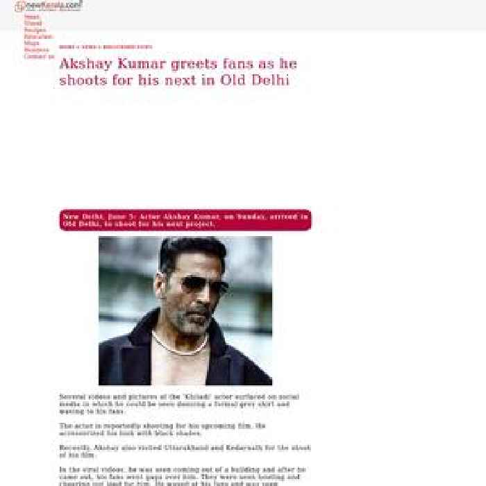 Akshay Kumar greets fans as he shoots for his next in Old Delhi