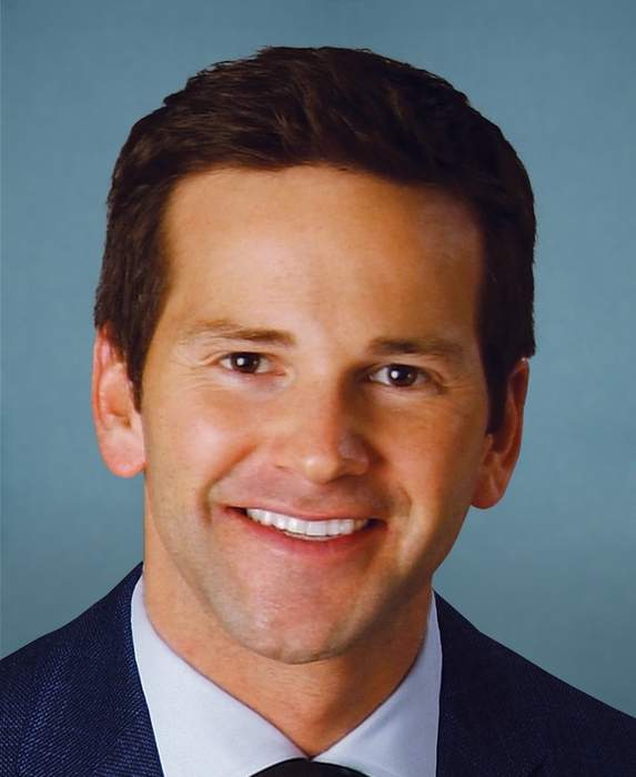 Illinois Rep. Schock resigns amid spending accusations