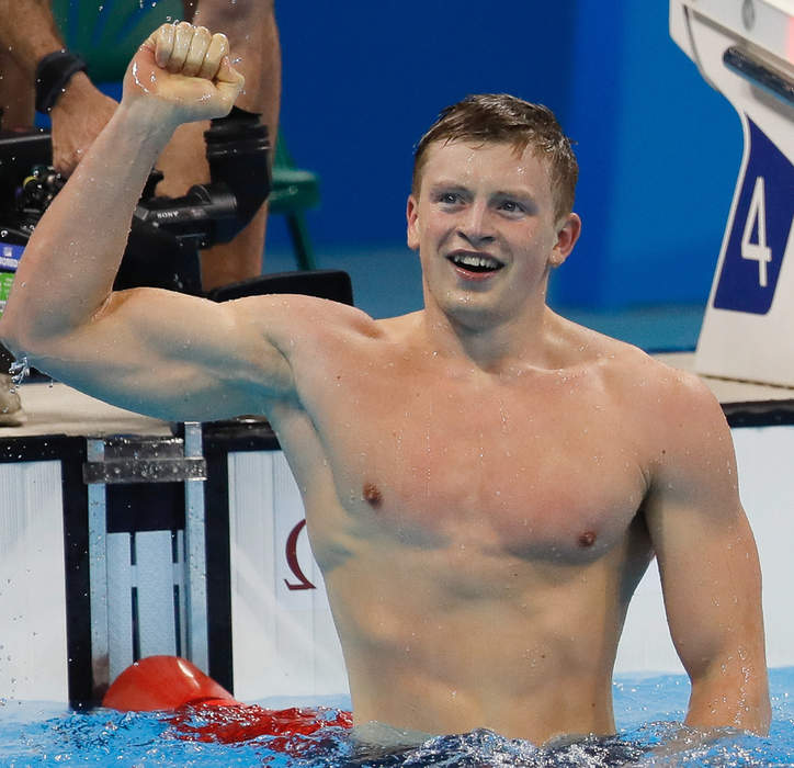 European Swimming Championships: Adam Peaty wins 100m breaststroke semi-final in 57.67