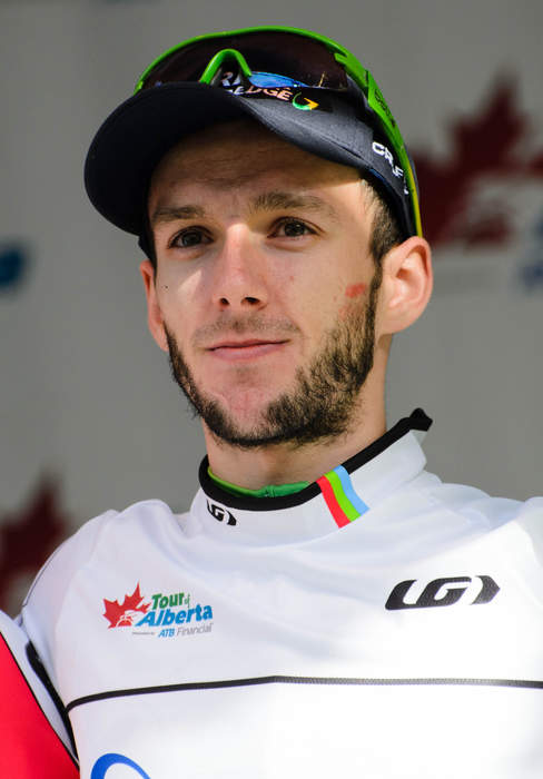 Mark Cavendish leads in Italy as Adam Yates strong in Catalunya time trial