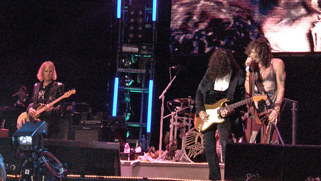 Aerosmith postpone farewell tour dates after star injures vocal cords