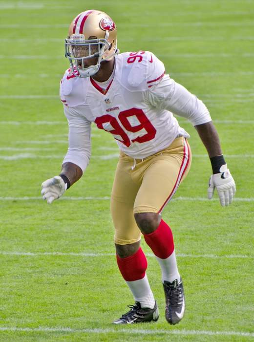 Headlines at 8:30: 49ers linebacker Aldon Smith arrested after claiming to have bomb