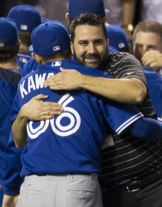 Braves GM Alex Anthopoulos missed World Series clincher after COVID-19 positive