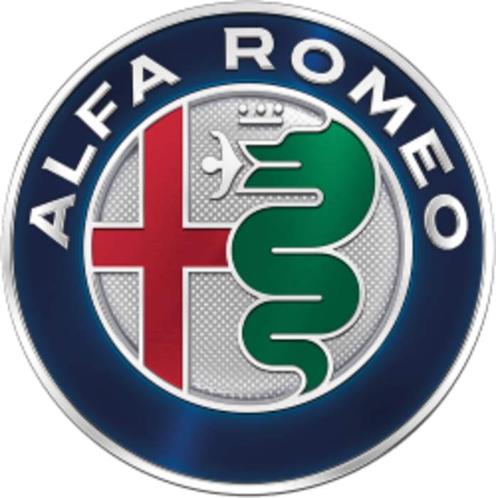 Alfa Romeo retain Bottas and Zhou for 2024